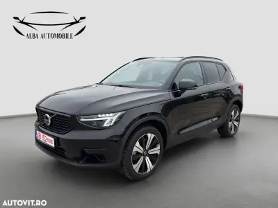 Volvo XC 40 T4 Recharge Plug-in Hybrid 2022 · 109.600 km